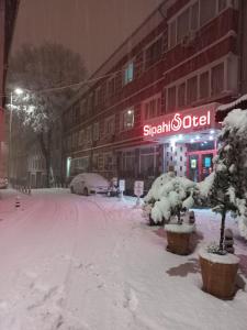 Sipahi Hotel in Winter